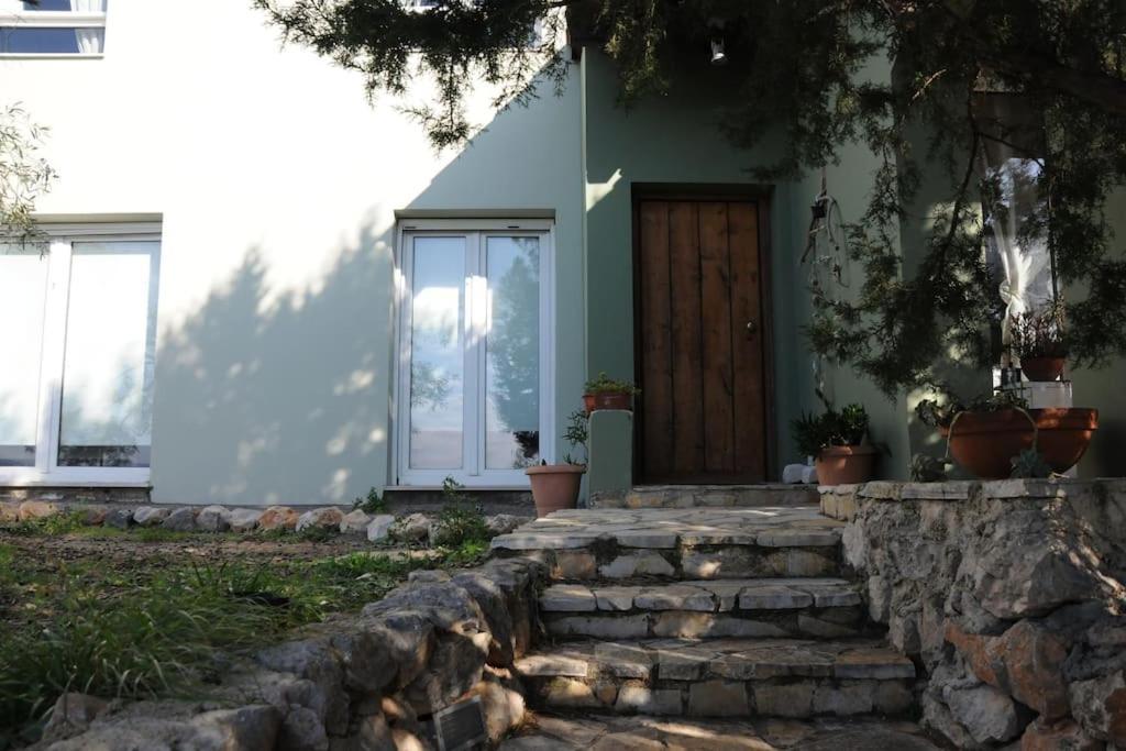 Melolia Estate Apartment Thebes Exterior foto